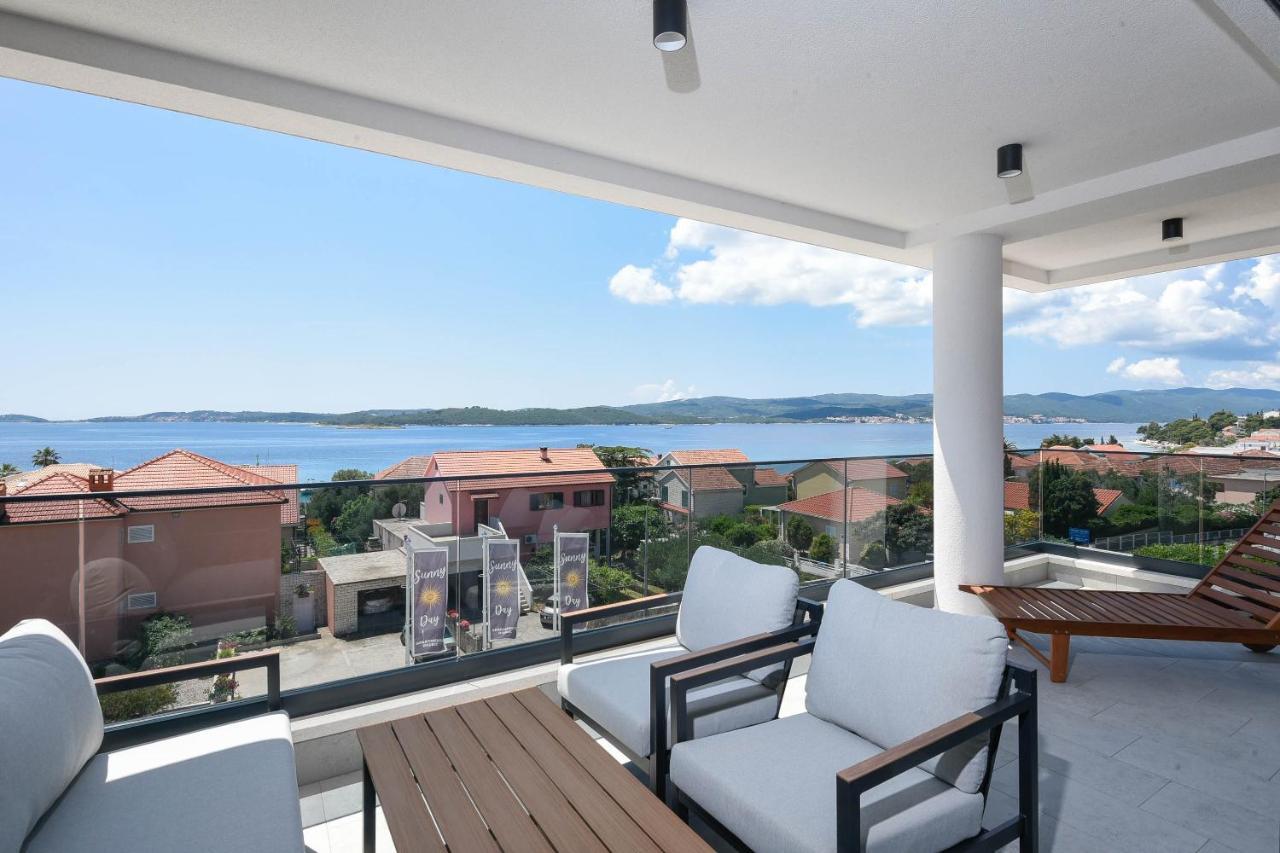 Sunny Day Luxury Holiday Apartments Оребич Экстерьер фото
