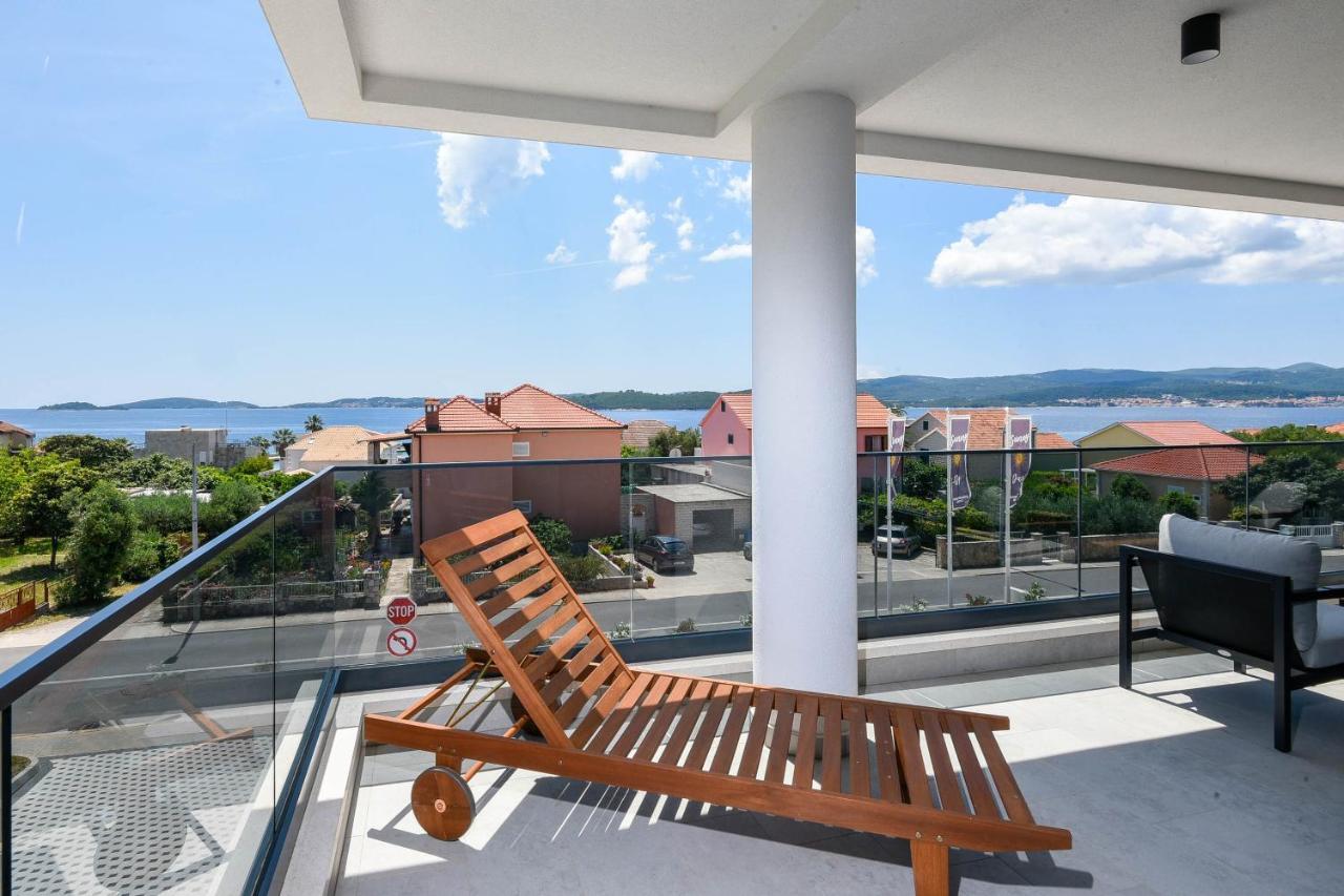 Sunny Day Luxury Holiday Apartments Оребич Экстерьер фото